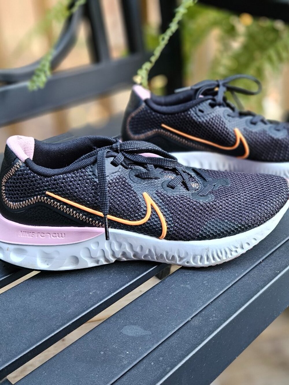 Nike Renew Black Pink and Orange Swoop 9.5